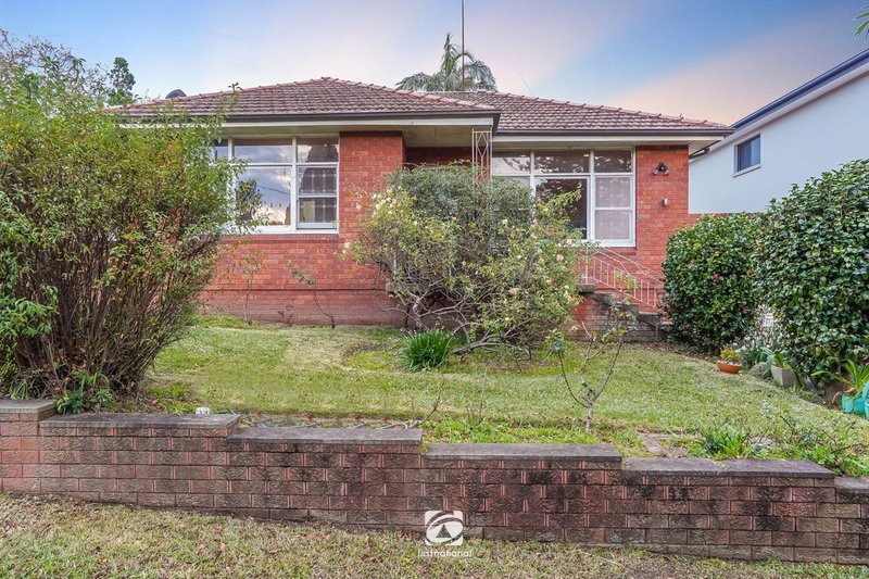 Photo - 11 Rainbow Crescent, Kingsgrove NSW 2208 - Image 13