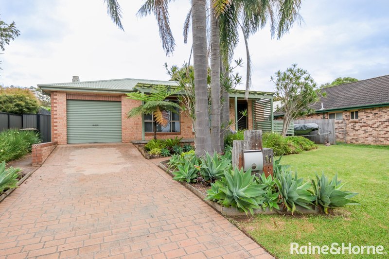 11 Rannoch Drive, West Nowra NSW 2541