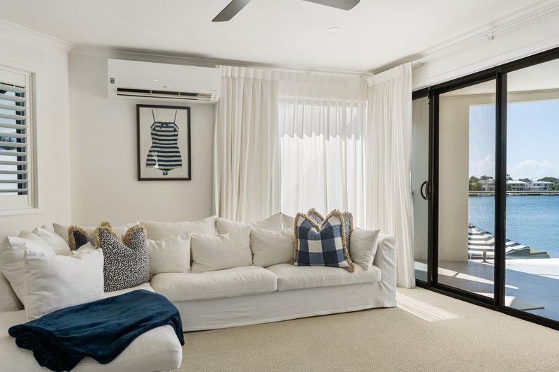 Photo - 1/1 Raptor Place, Pelican Waters QLD 4551 - Image 11
