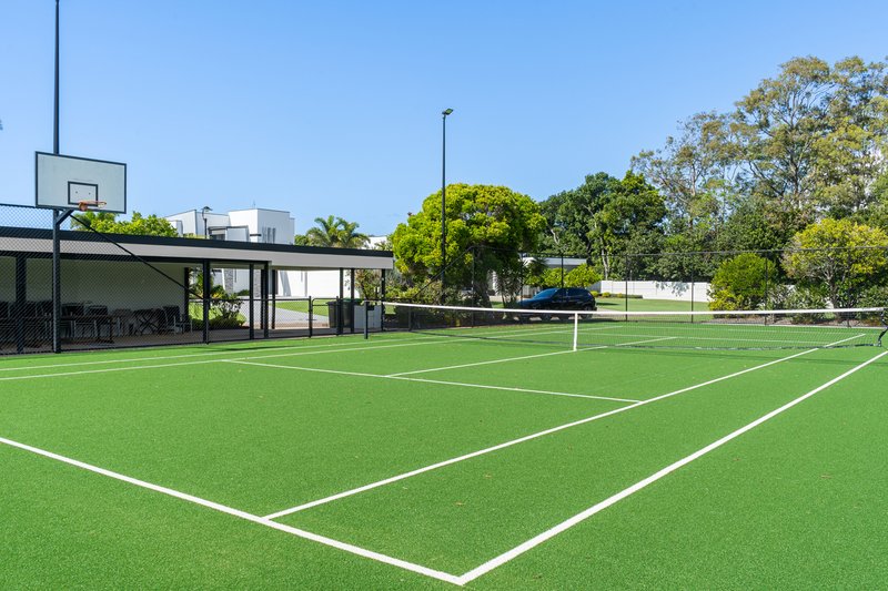 Photo - 1/1 Raptor Place, Pelican Waters QLD 4551 - Image 16