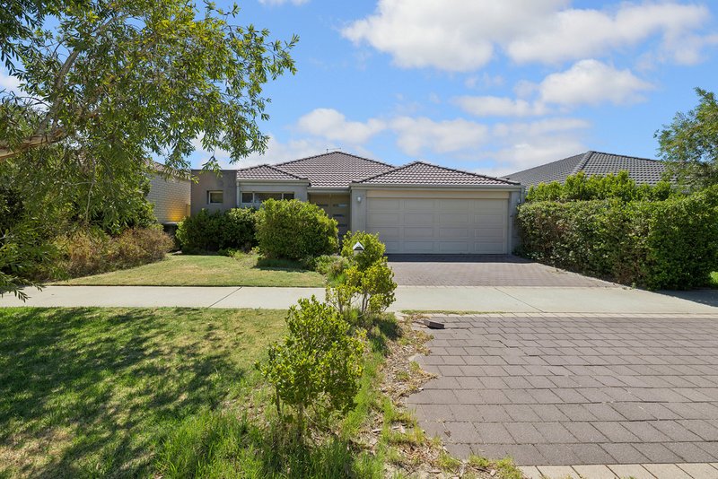 Photo - 11 Raven Way, Harrisdale WA 6112 - Image 1