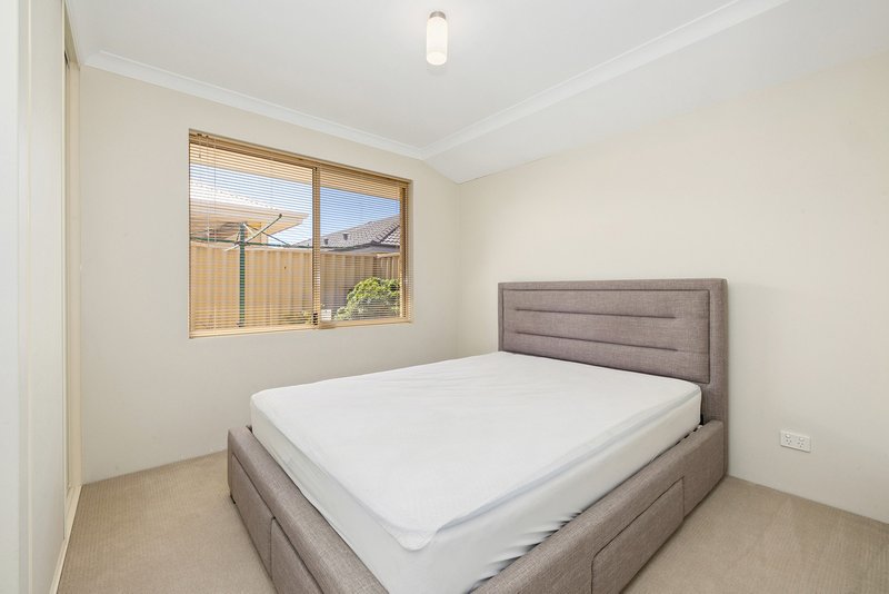 Photo - 11 Raven Way, Harrisdale WA 6112 - Image 13