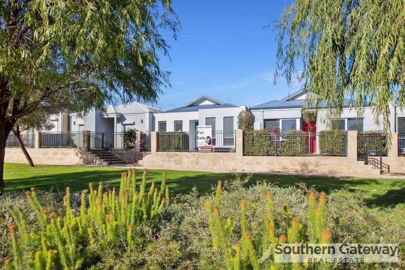 Photo - 11 Redgum Way, Kwinana Town Centre WA 6167 - Image 25