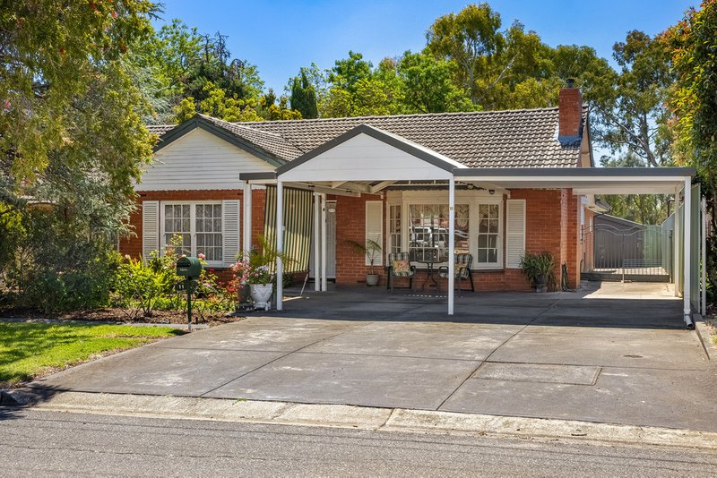 11 Redwood Street, Rostrevor SA 5073