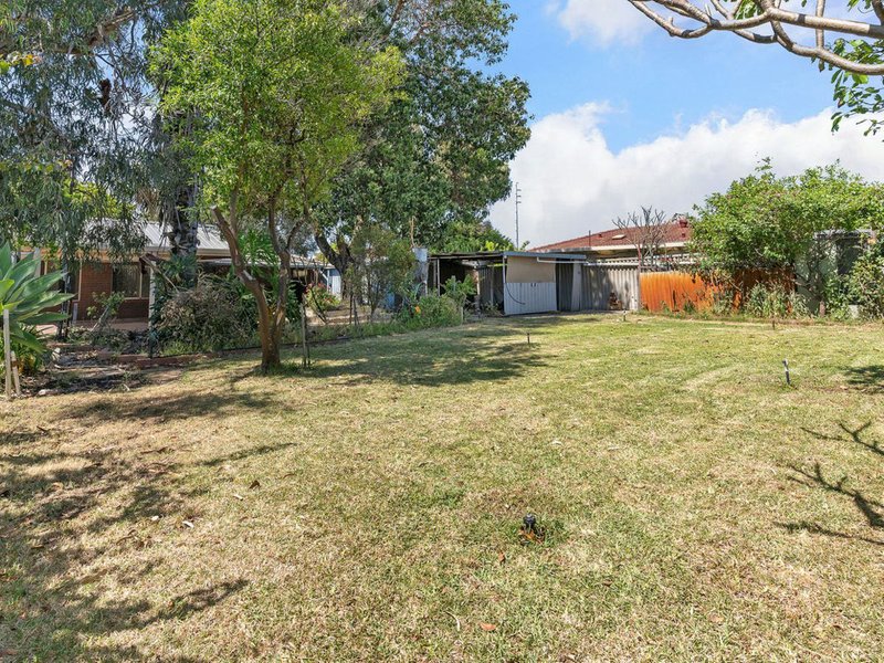 Photo - 11 Reen Street, Kewdale WA 6105 - Image 16