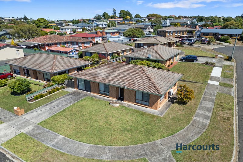 Photo - 1/1 Regent Court, Devonport TAS 7310 - Image 2