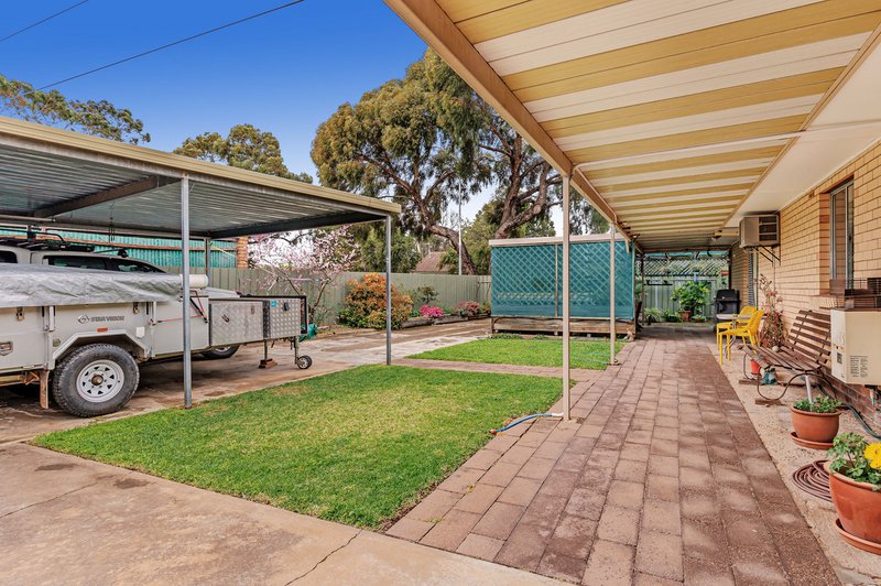 Photo - 11 Resthaven Road, Parafield Gardens SA 5107 - Image 11