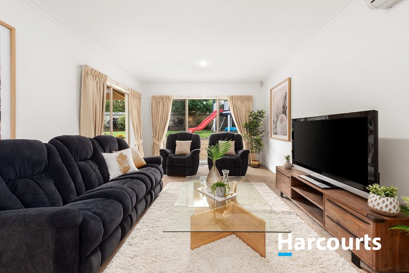 Photo - 11 Richardson Rise, Wantirna South VIC 3152 - Image 5