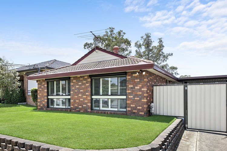 11 Richardson Street, Merrylands NSW 2160