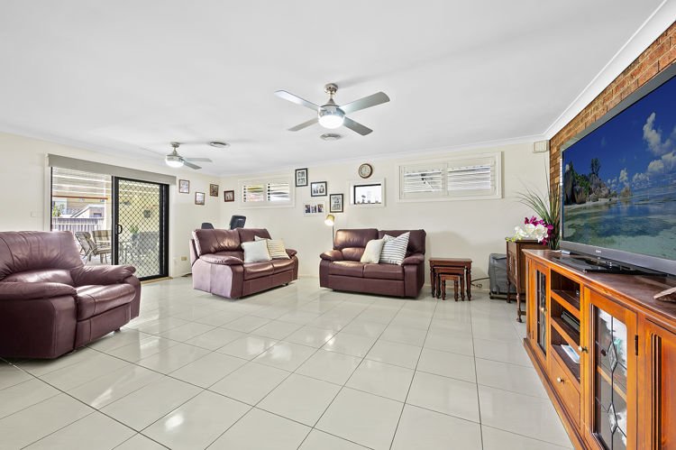 Photo - 11 Richardson Street, Merrylands NSW 2160 - Image 4