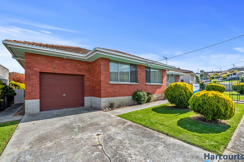 Photo - 11 Richardson Street, West Ulverstone TAS 7315 - Image 4