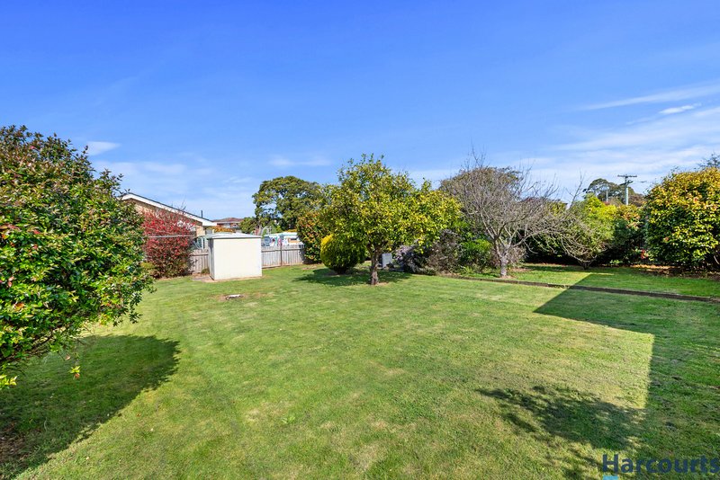 Photo - 11 Richardson Street, West Ulverstone TAS 7315 - Image 15