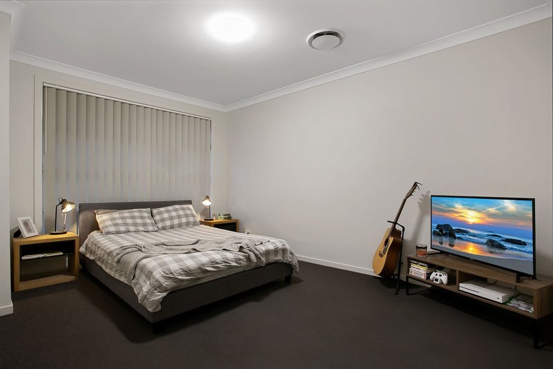 Photo - 11 Richmond Road, Oran Park NSW 2570 - Image 5