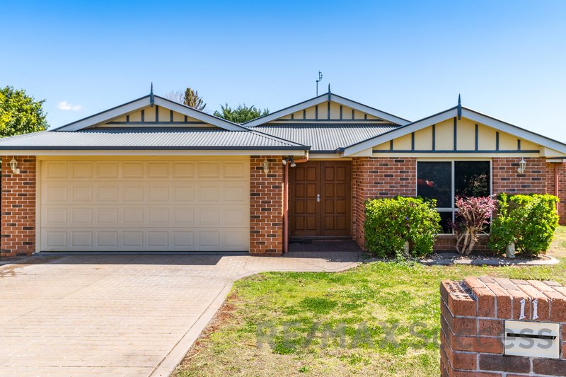 11 Ridgewood Drive, Middle Ridge QLD 4350