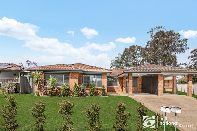 Photo - 1/1 Rifle Range Road, Bligh Park NSW 2756 - Image 1