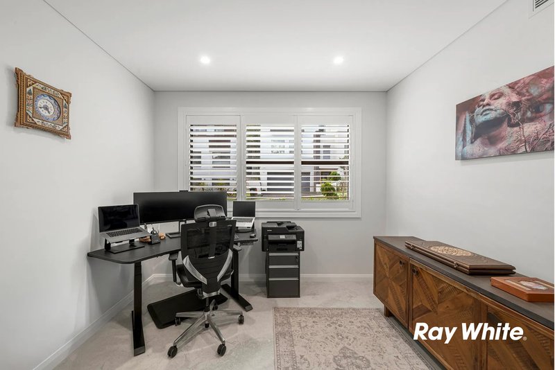 Photo - 11 Rivendell Way, Glenhaven NSW 2156 - Image 18