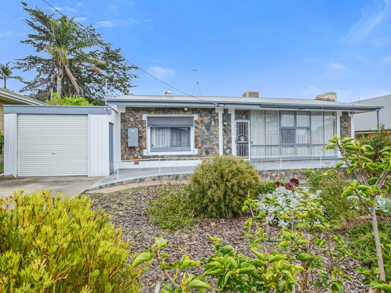 11 Riverview Road, Victor Harbor SA 5211