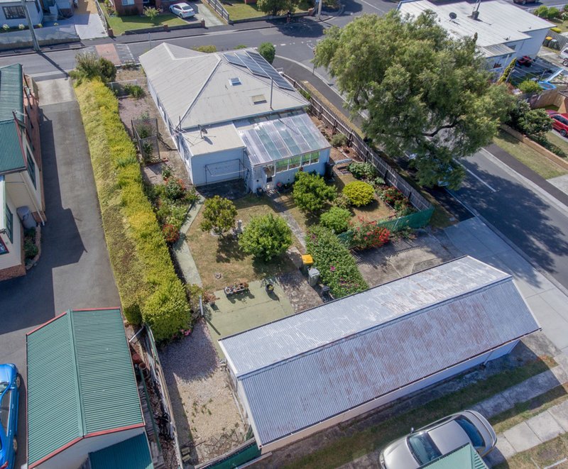 Photo - 11 Riverway Road, Montrose TAS 7010 - Image 17