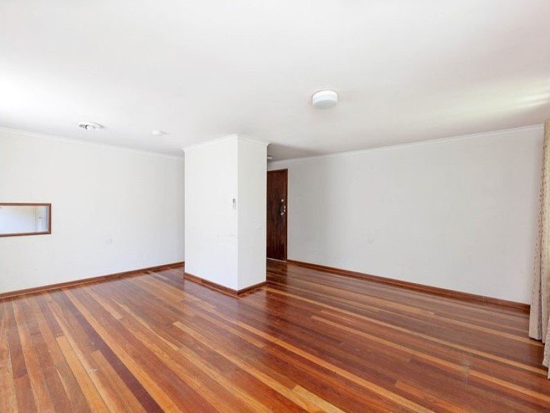 Photo - 11 Rix Avenue, Hammondville NSW 2170 - Image 2