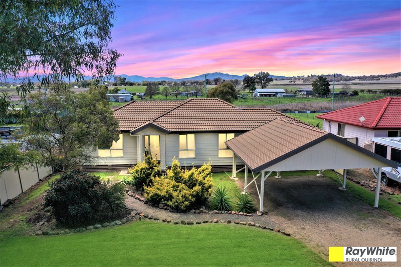 11 Robey Avenue, Quirindi NSW 2343