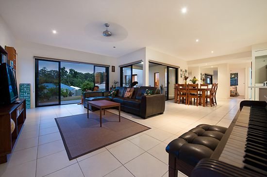 Photo - 11 Rock Fig Court, Palmwoods QLD 4555 - Image 2