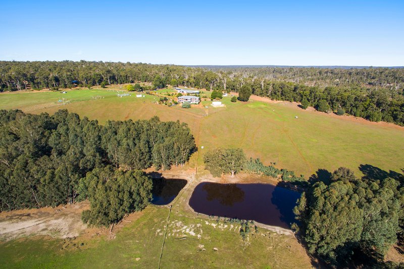 Photo - 11 Rodda Road, Nannup WA 6275 - Image 2