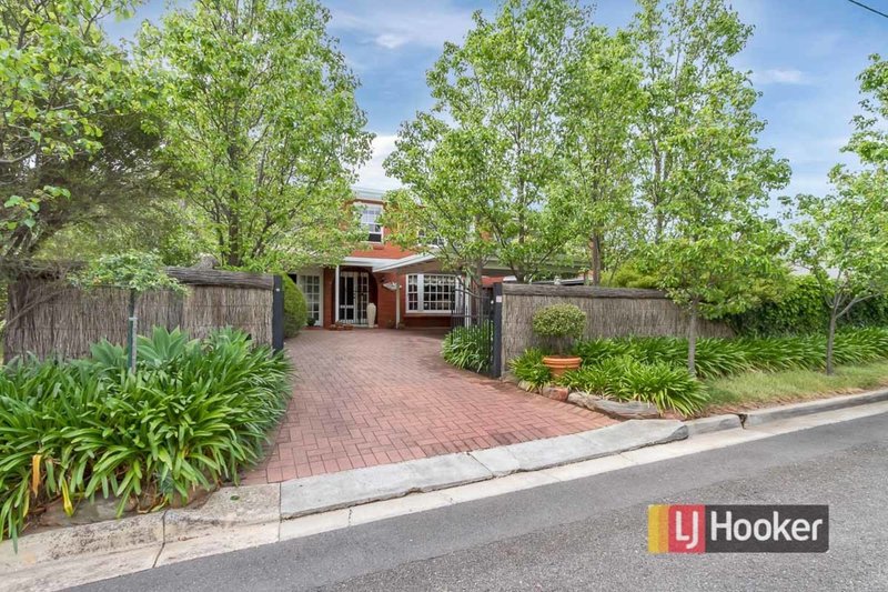 Photo - 11 Rodger Avenue, Leabrook SA 5068 - Image 2