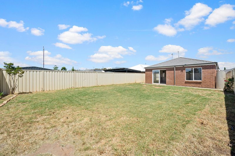 Photo - 11 Rody Court, Munno Para West SA 5115 - Image 15