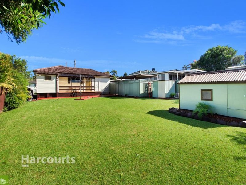 Photo - 11 Rogers Avenue, Kanahooka NSW 2530 - Image 8