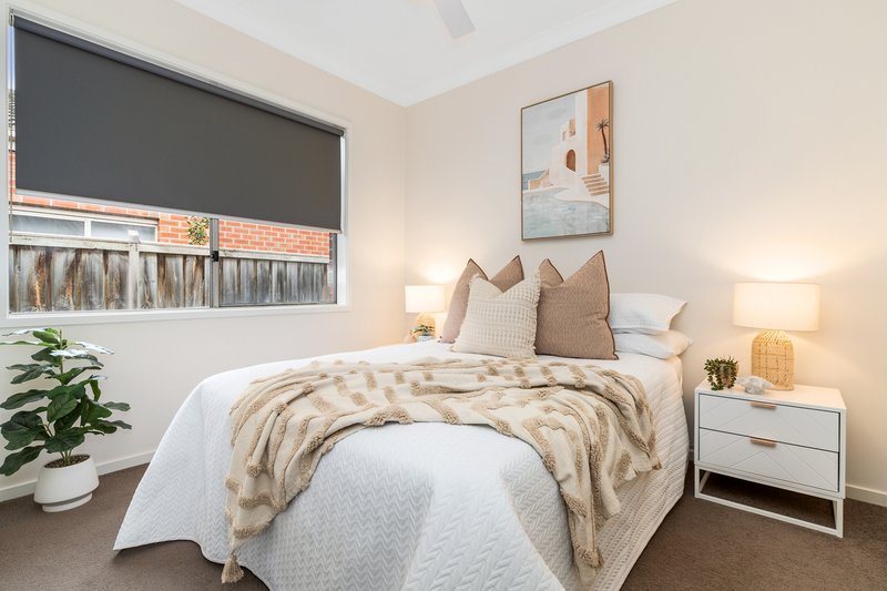 Photo - 11 Romina Drive, Langwarrin VIC 3910 - Image 15
