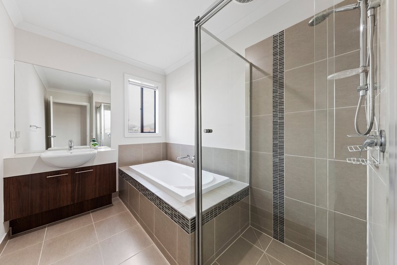 Photo - 11 Romina Street, Pakenham VIC 3810 - Image 21