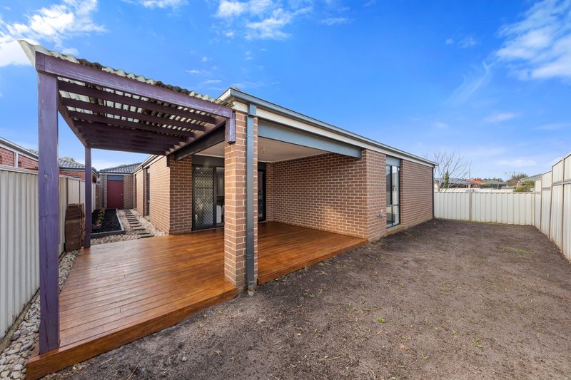 Photo - 11 Romina Street, Pakenham VIC 3810 - Image 24