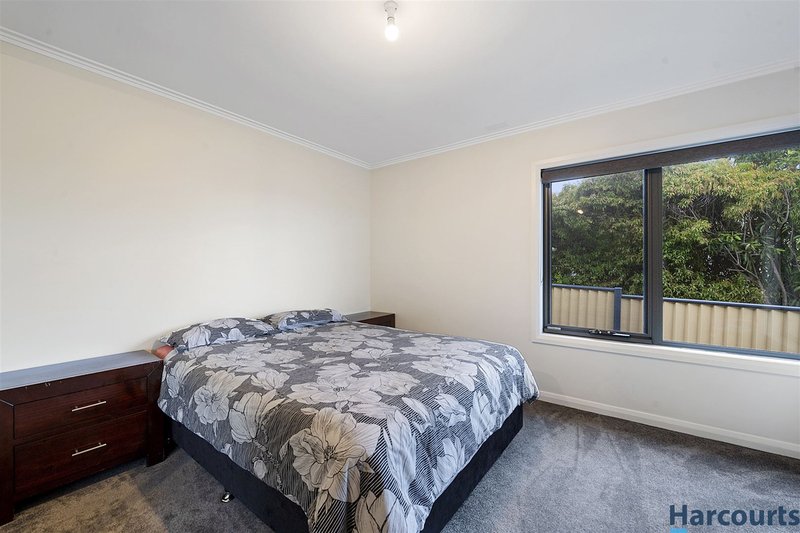 Photo - 11 Rose Court, Devonport TAS 7310 - Image 5