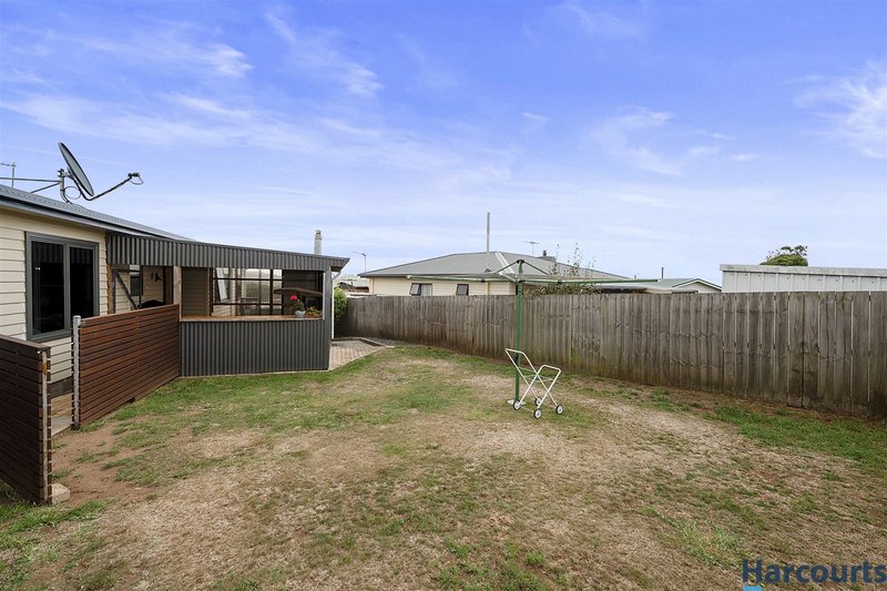 Photo - 11 Rose Court, Devonport TAS 7310 - Image 10