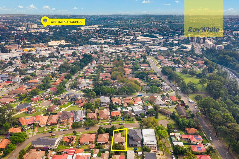 Photo - 11 Rose Crescent, North Parramatta NSW 2151 - Image 14