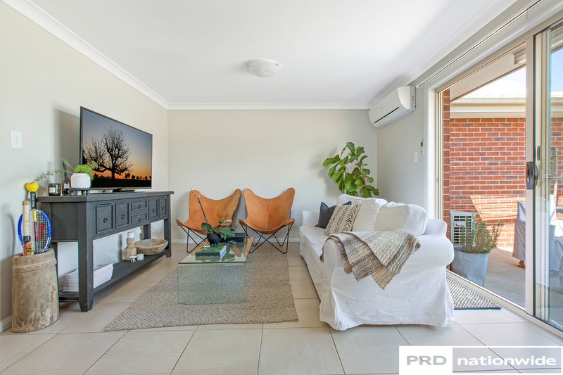 Photo - 11 Rosehill Place, Tamworth NSW 2340 - Image 17