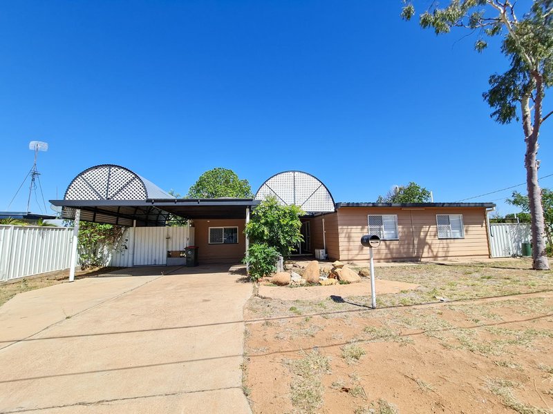 Photo - 11 Rosella Avenue, Mount Isa QLD 4825 - Image 1