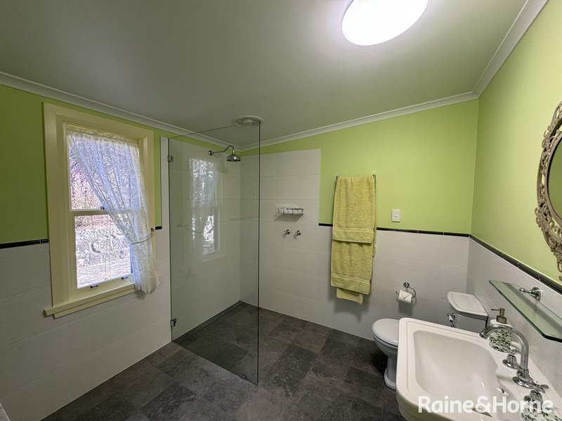 Photo - 11 Rosenthal Avenue, Bundanoon NSW 2578 - Image 8