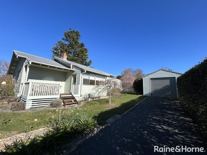 Photo - 11 Rosenthal Avenue, Bundanoon NSW 2578 - Image 12