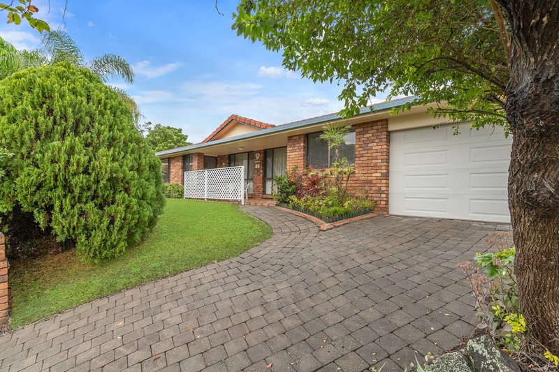 11 Roseville Court, Robina QLD 4226