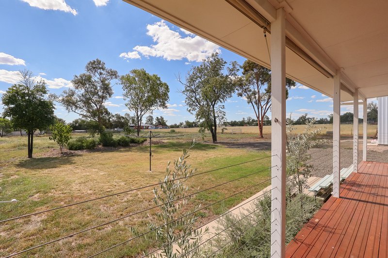 Photo - 11 Roslyn Drive, Roma QLD 4455 - Image 9