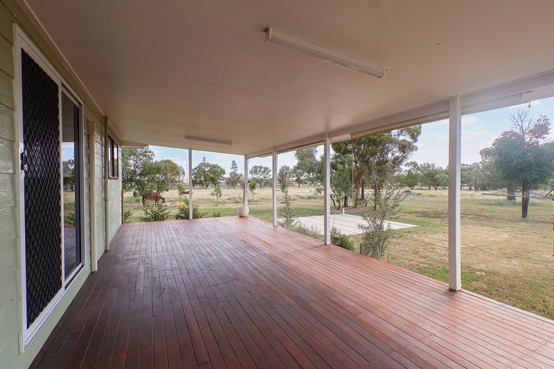 Photo - 11 Roslyn Drive, Roma QLD 4455 - Image 11