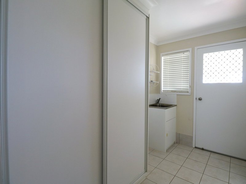 Photo - 11 Roslyn Drive, Roma QLD 4455 - Image 17