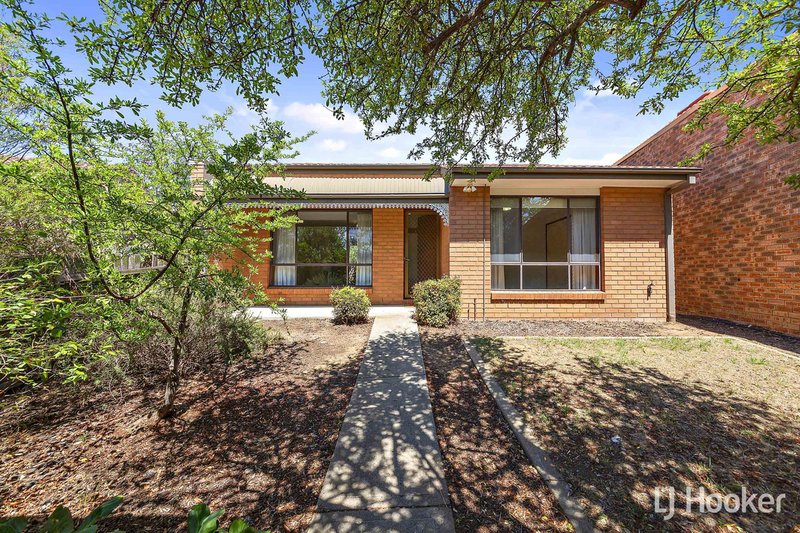 11 Roughley Place, Florey ACT 2615