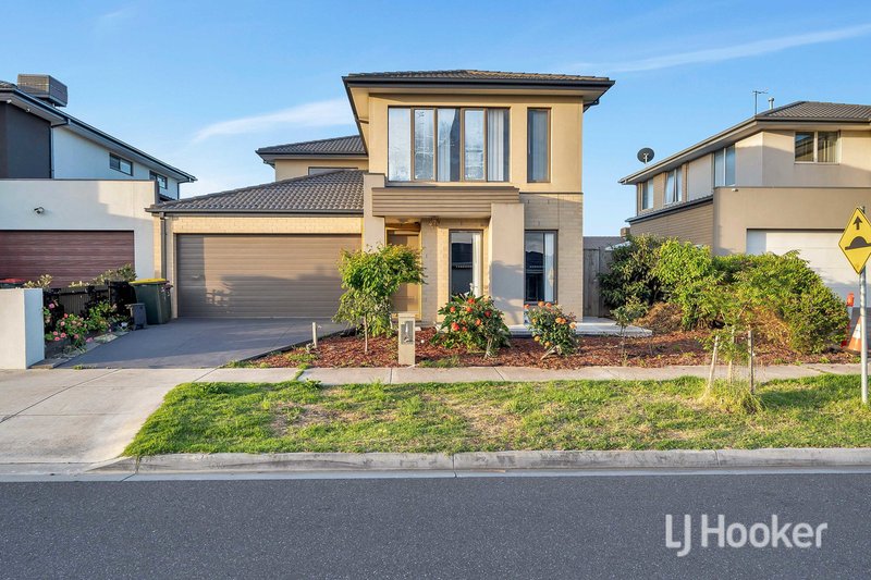 Photo - 11 Roundhay Crescent, Point Cook VIC 3030 - Image 20