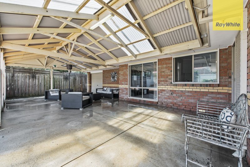 Photo - 11 Ruben Drive, Sydenham VIC 3037 - Image 3