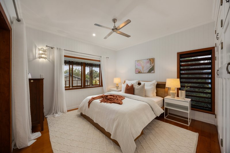 Photo - 11 Ruby Avenue, Tarragindi QLD 4121 - Image 10