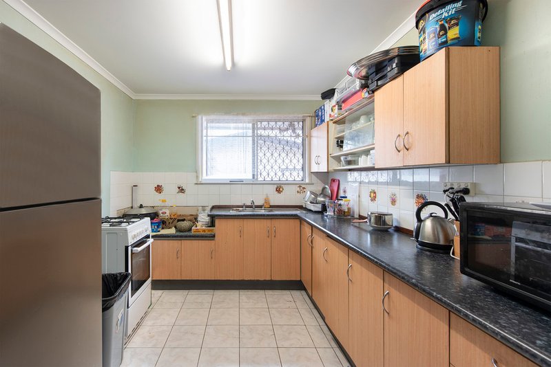 Photo - 11 Rudge Street, Woodridge QLD 4114 - Image 3