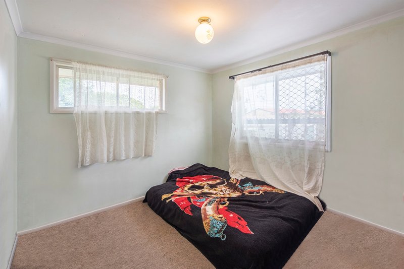 Photo - 11 Rudge Street, Woodridge QLD 4114 - Image 5