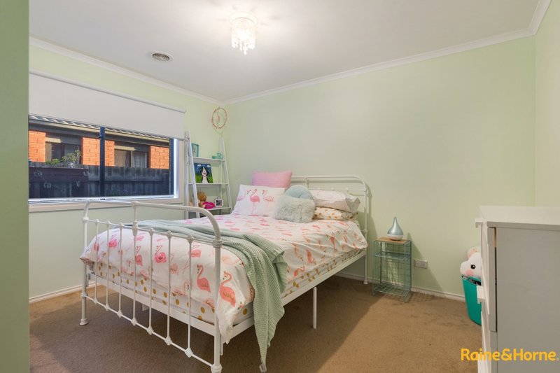 Photo - 11 Rushcutters Place, Taylors Hill VIC 3037 - Image 12